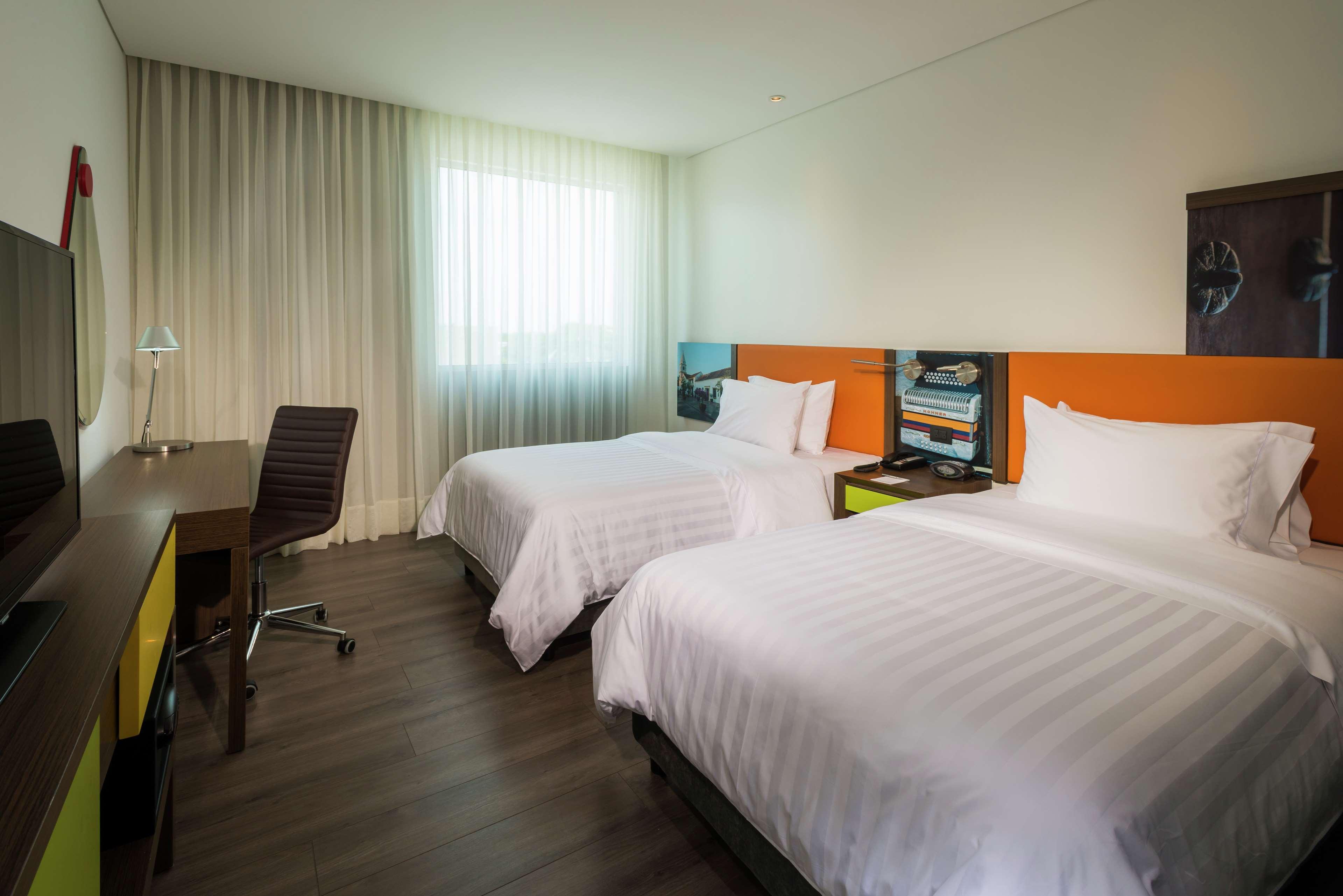 Hampton By Hilton Valledupar Exteriör bild
